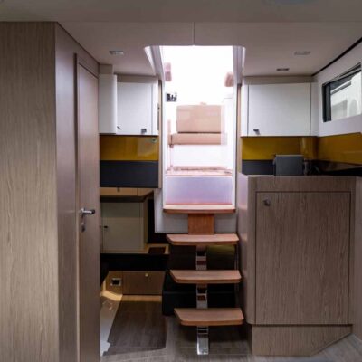interior yate