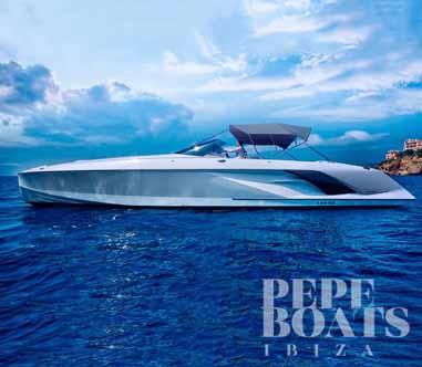 yate blanco fondeo babor