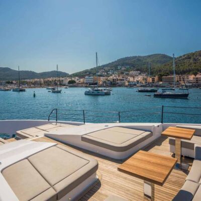 solarium proa yate