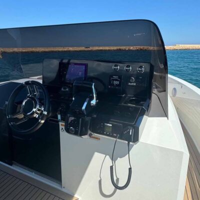 cuadro mandos barco
