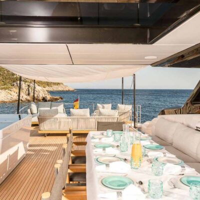 salon comedor terraza yate