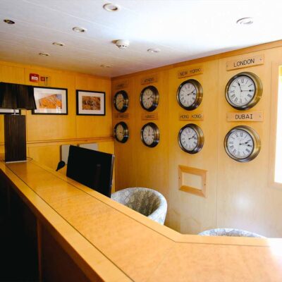 cabina recepción interior barco