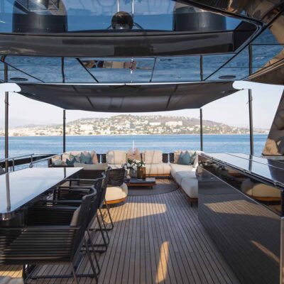 salon terraza exterior yate toldo